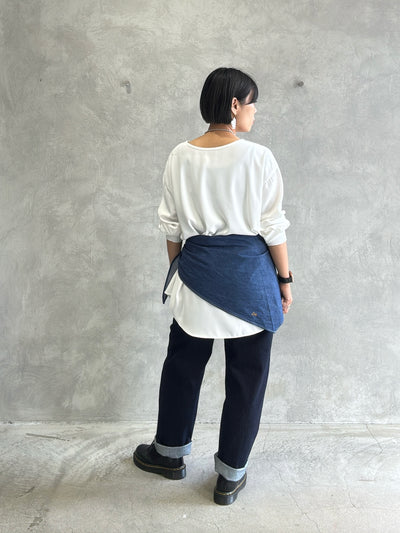 スタンドカラーデニムシャツ（スカーフ付き）／#8643203／LE MÉLANGE／2026 AW #1