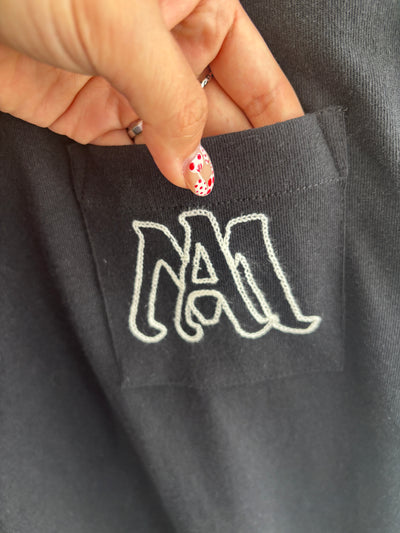 【予約販売】men'sサイズ／コード刺繍ポケット Tシャツ／ING