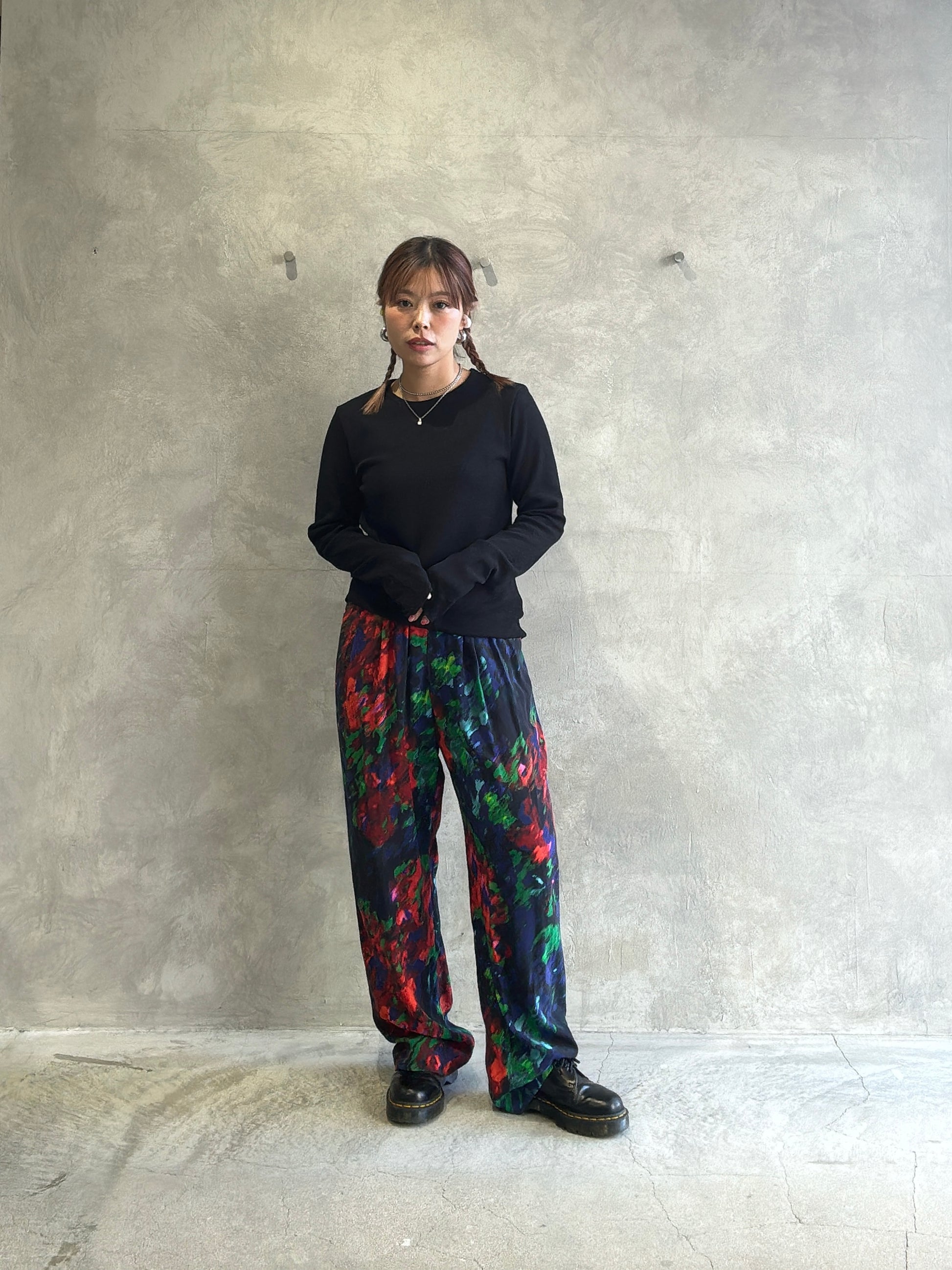 プリントイージーパンツ／8613504／LE MÉLANGE