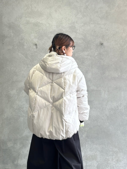 コクーンダウンジャケット／ayane