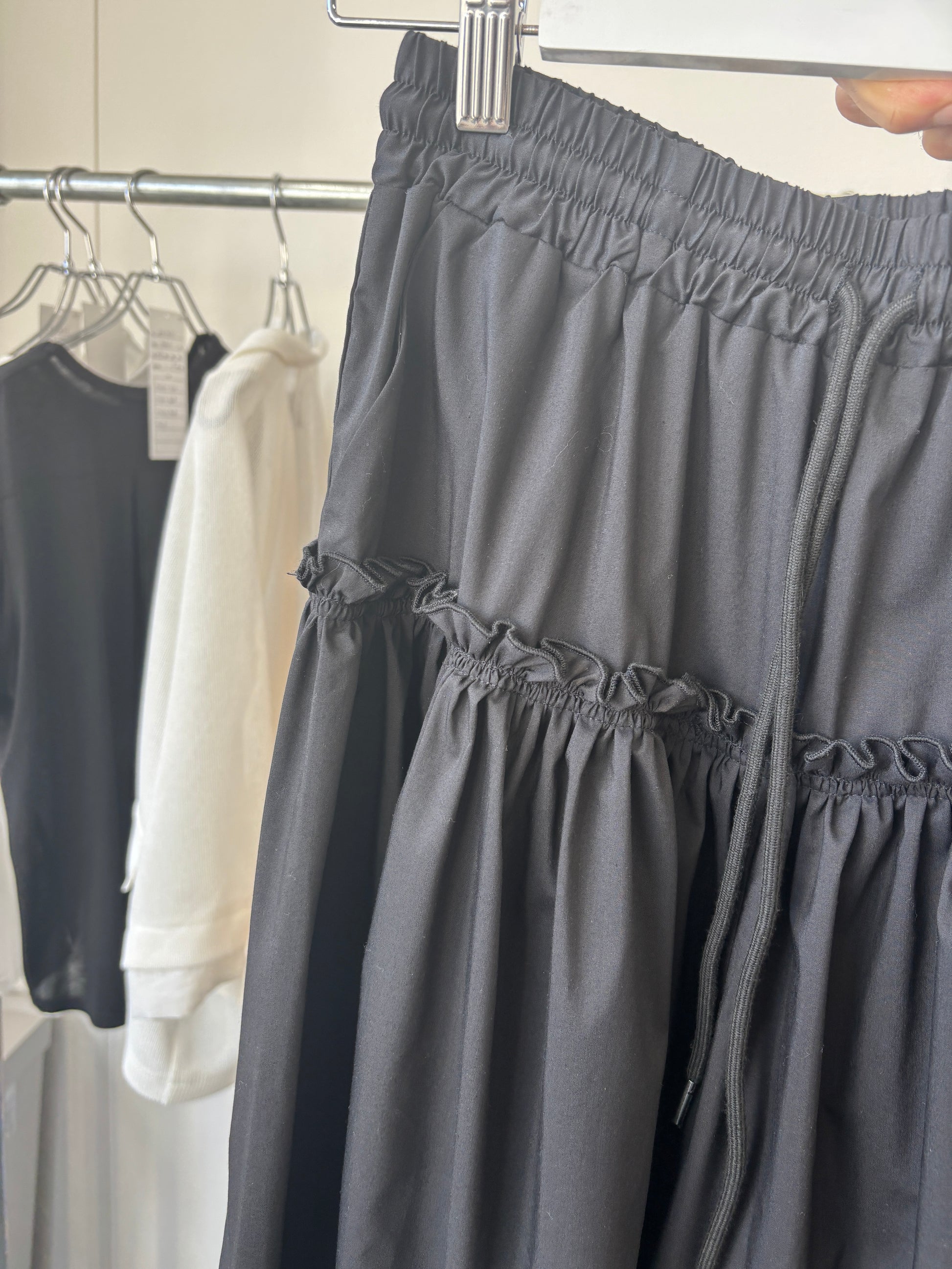 【予約販売】フリルギャザーバギーパンツ／601456／CYAN tokyo／2026 SS#2