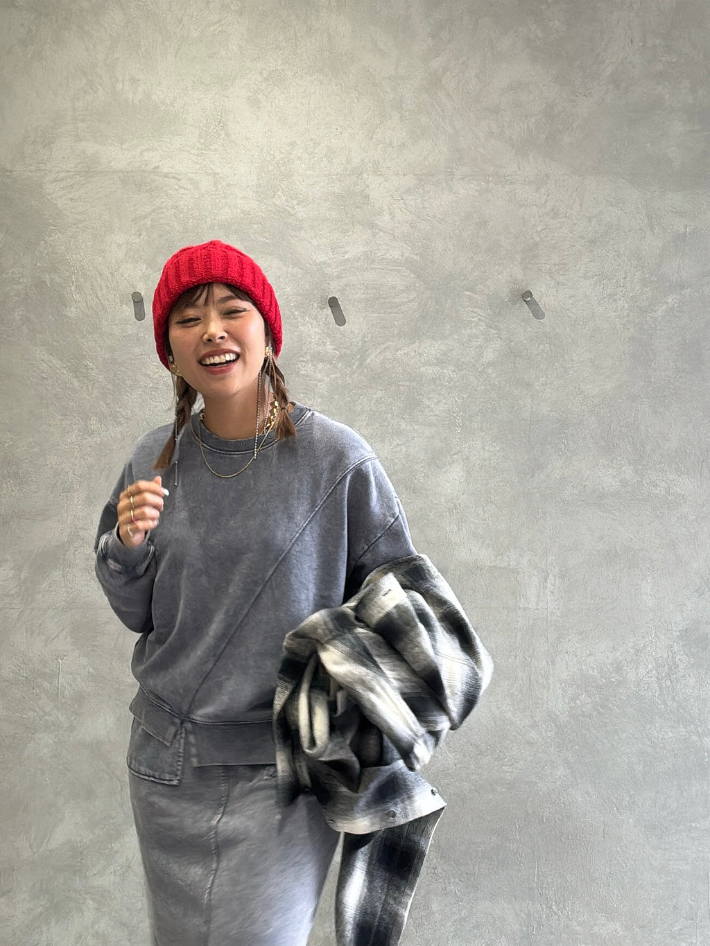 【再入荷】ピグメントプルオーバースウェット