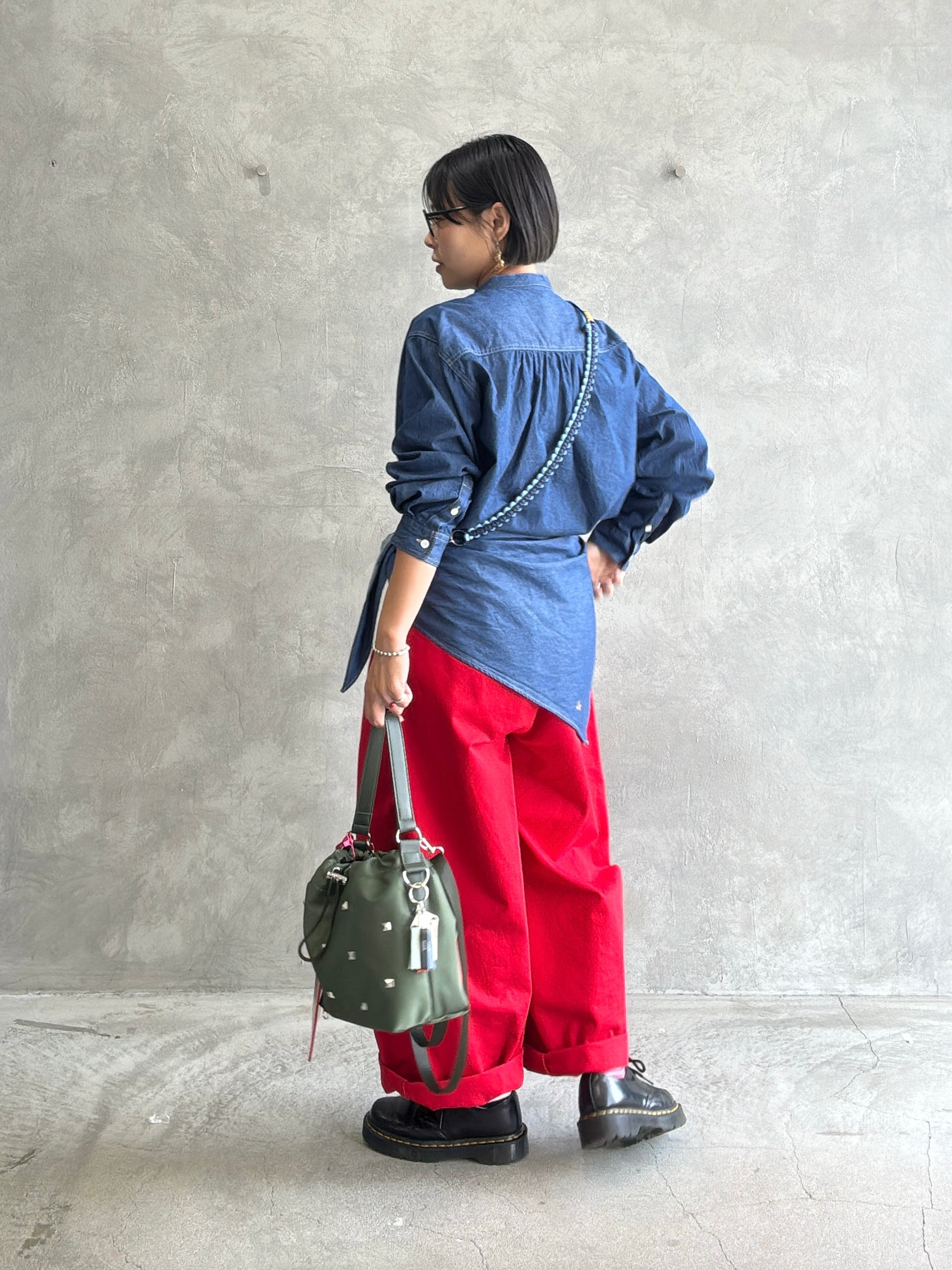スタンドカラーデニムシャツ（スカーフ付き）／#8643203／LE MÉLANGE／2026 AW #1