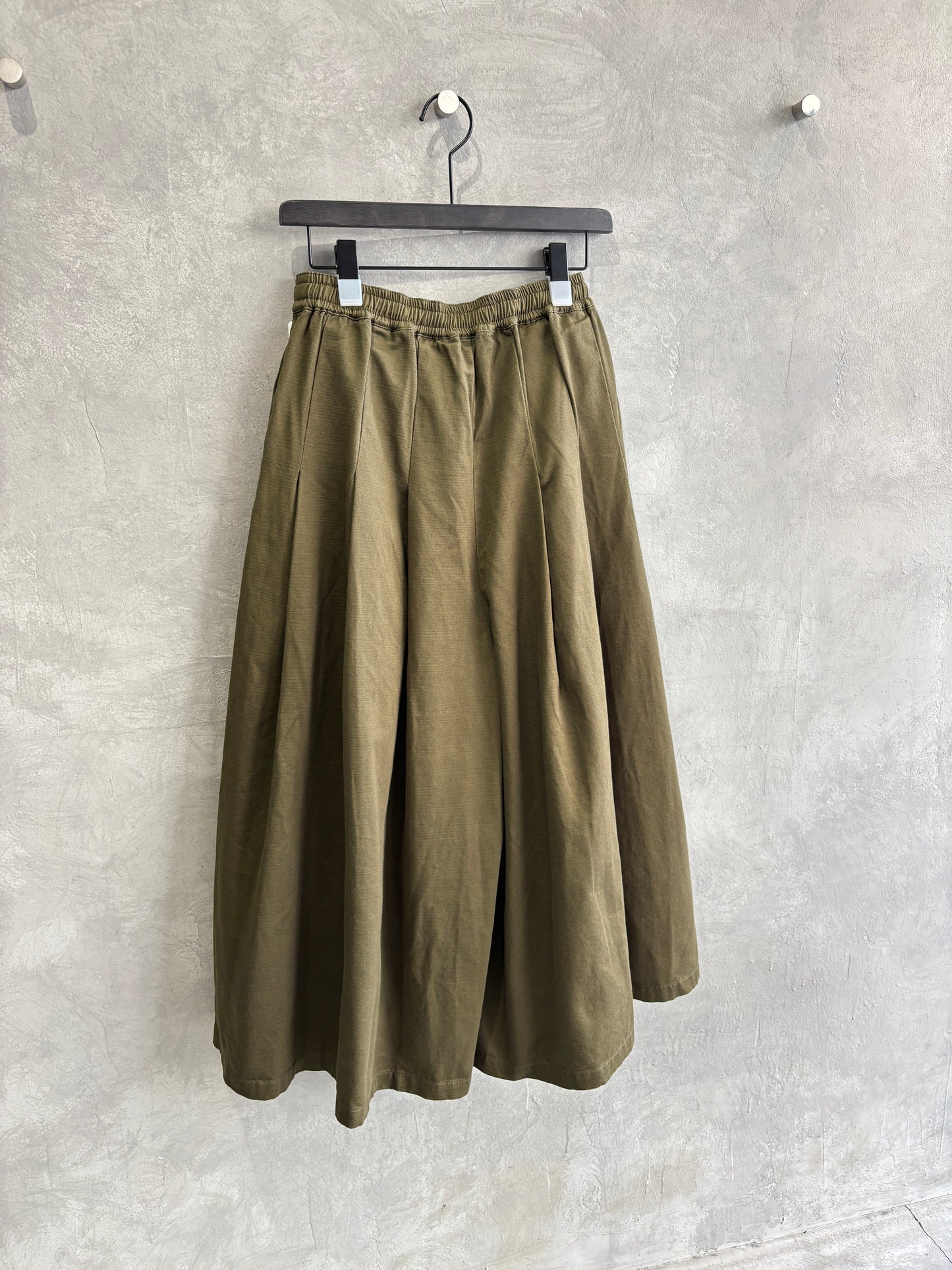 袴イージーパンツ／vent blanc