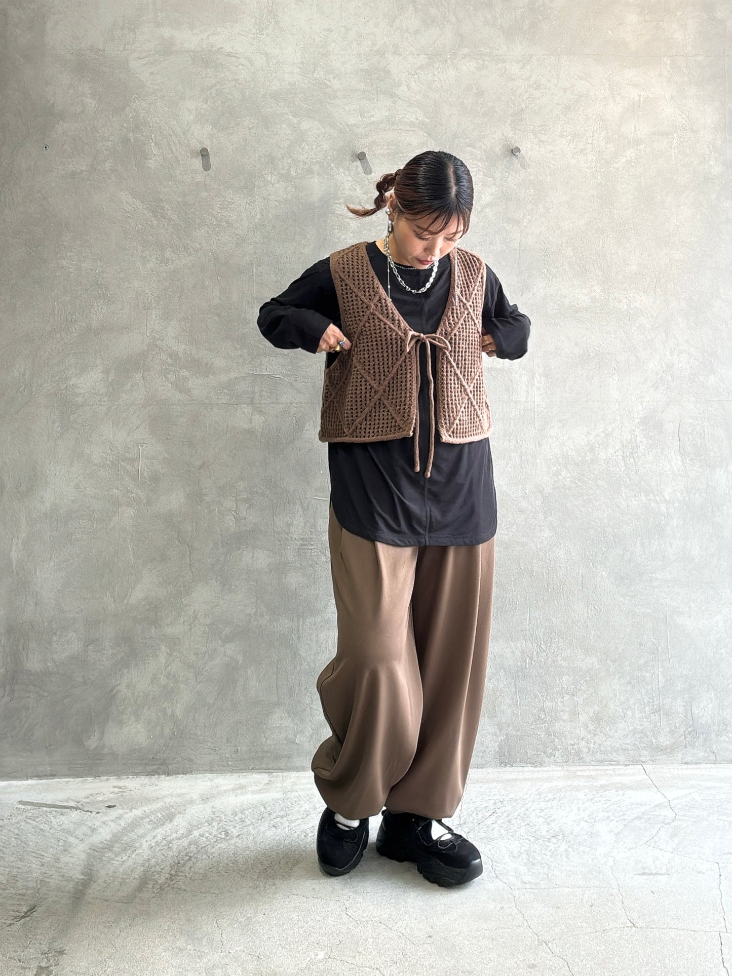 ルーズシアーロンT／Anna  Kerry