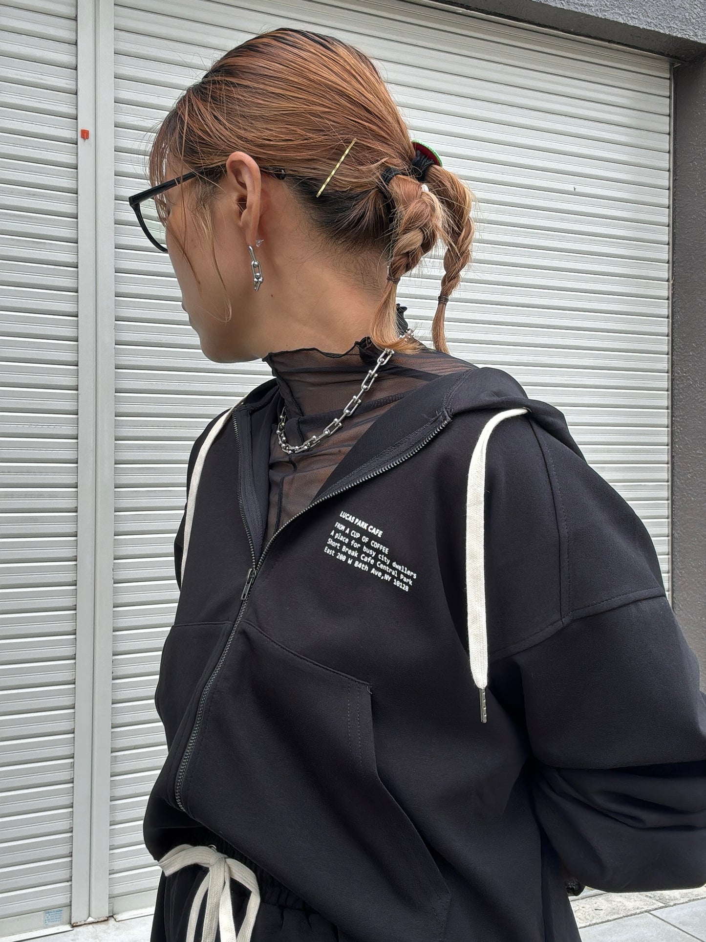 ジップアップパーカー／Anna Kerry