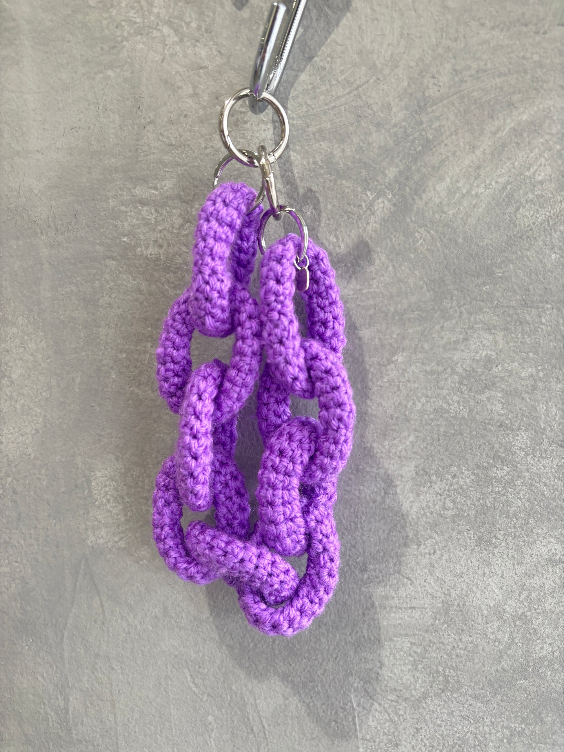 【予約販売】ニットチェーンチャーム／ampersand