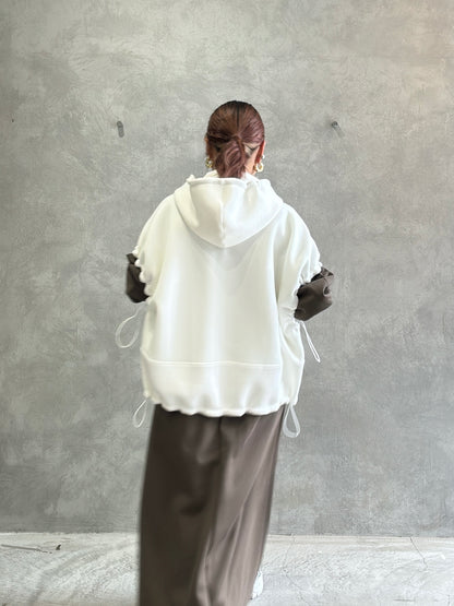 ダンボールオーバーベスト／LHELBIE