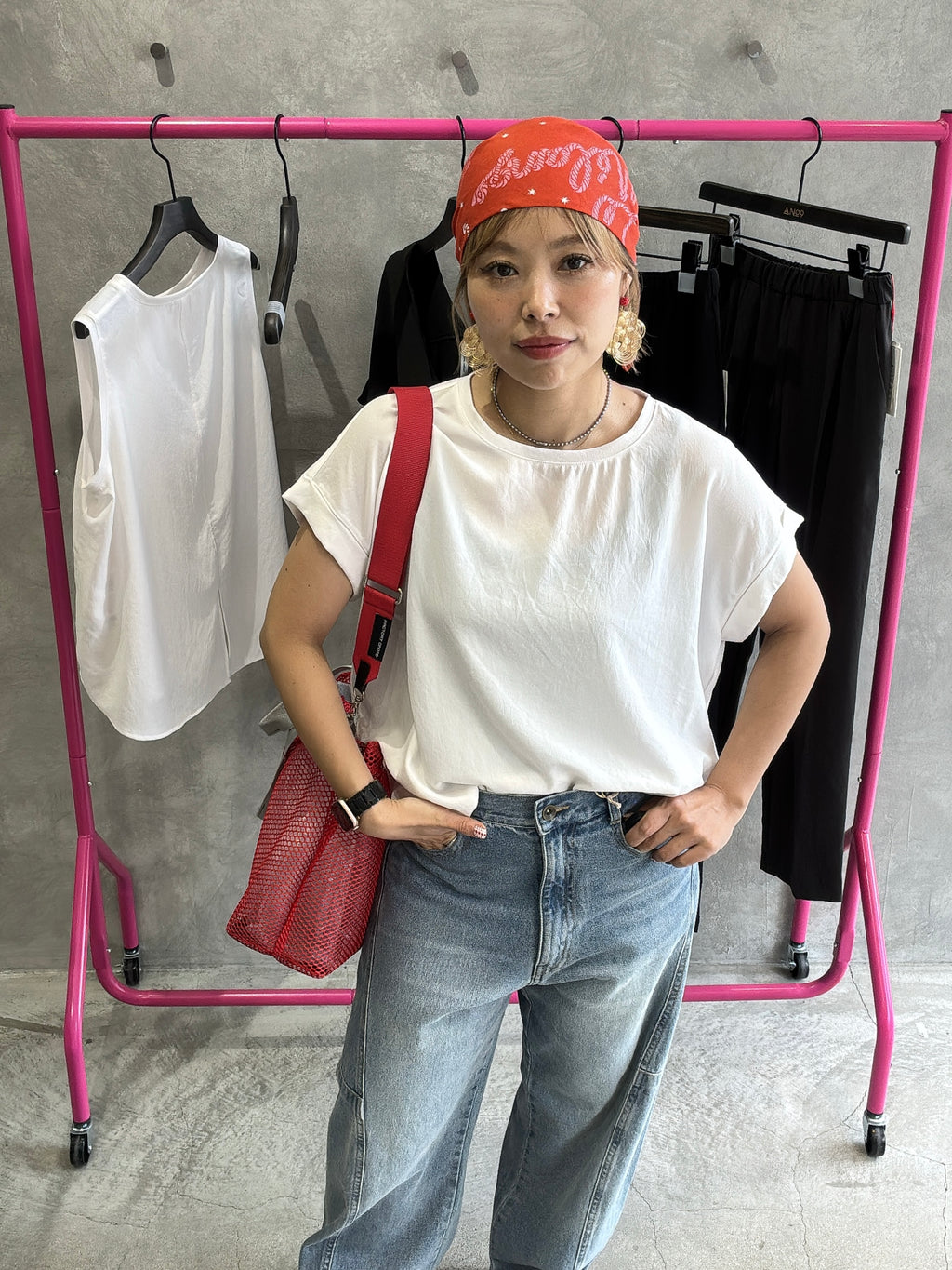 カーブデニムパンツ／38サイズのみ