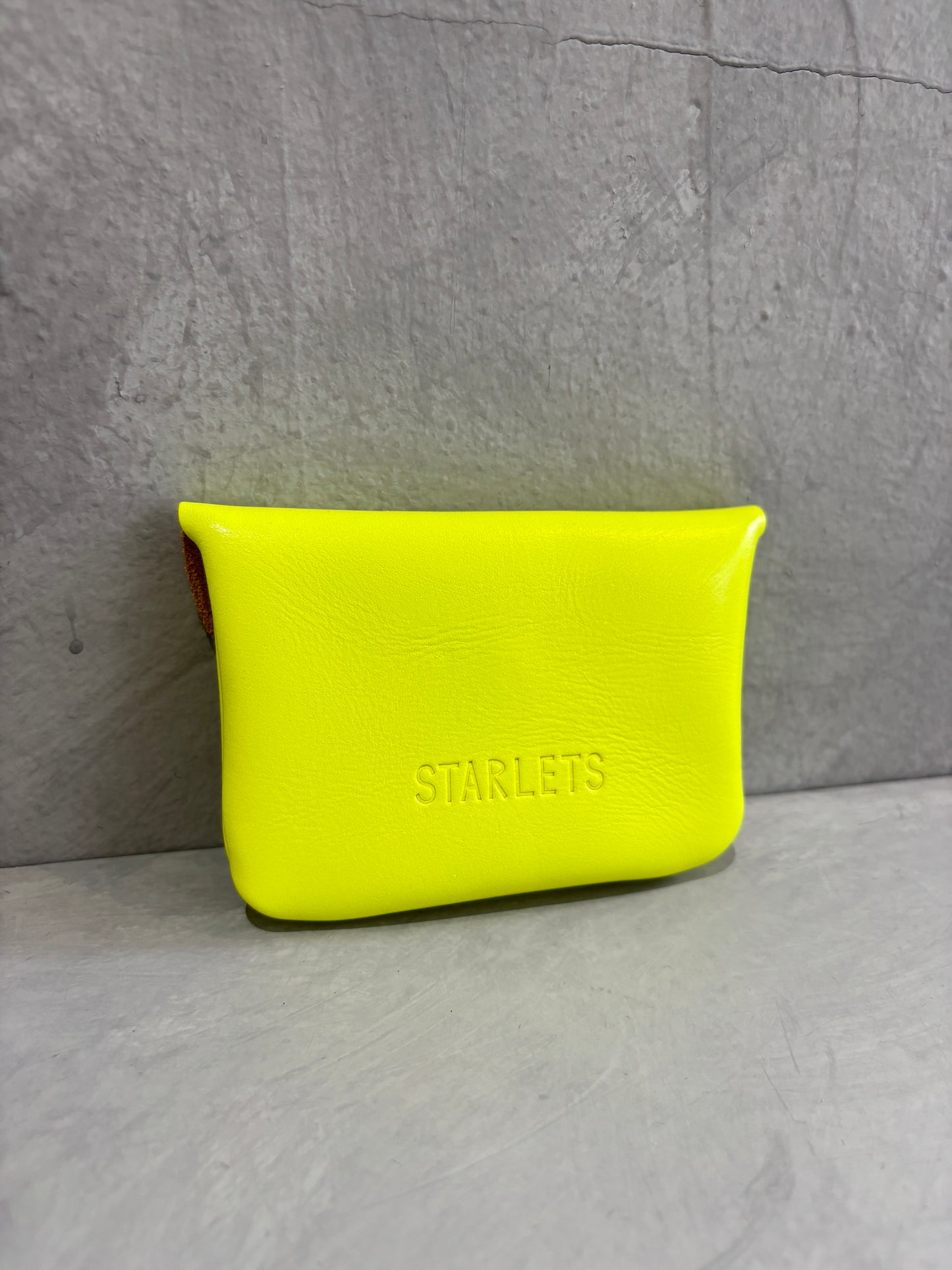 レザー横型マルチケース／SE220203