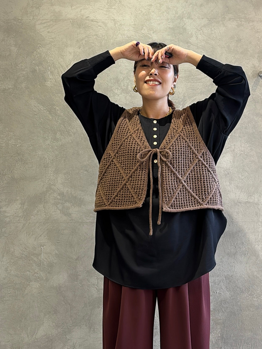 透かしアーガイルニットベスト／CYAN tokyo