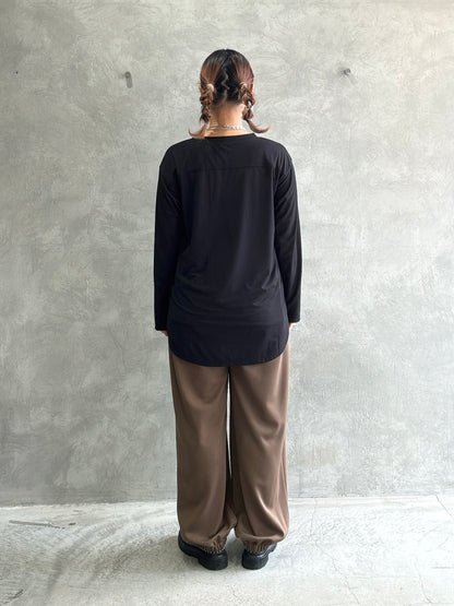 ルーズシアーロンT／Anna  Kerry