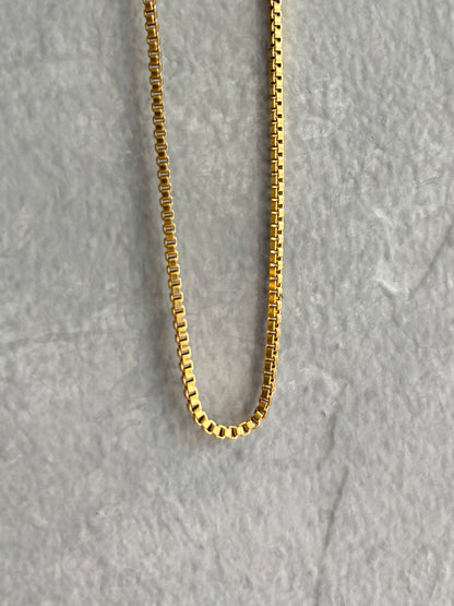 シンプルネックレス