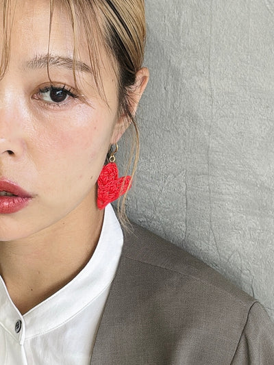 結び屋虹園×No.9コラボ／ハートの揺れるピアス（ピアス・イヤリング）