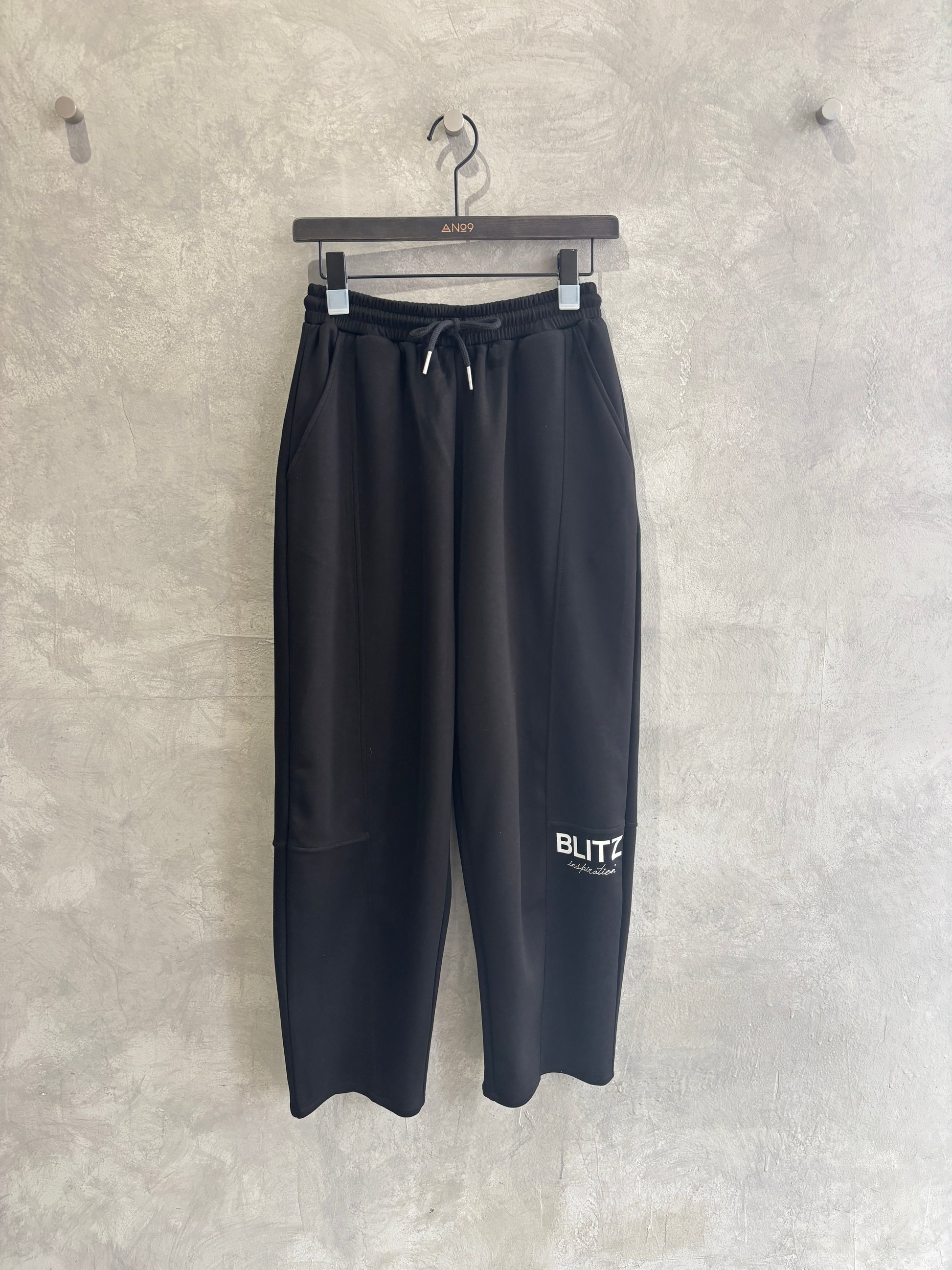 #勝ち確【新企画‼︎】ダンボールニットパンツ