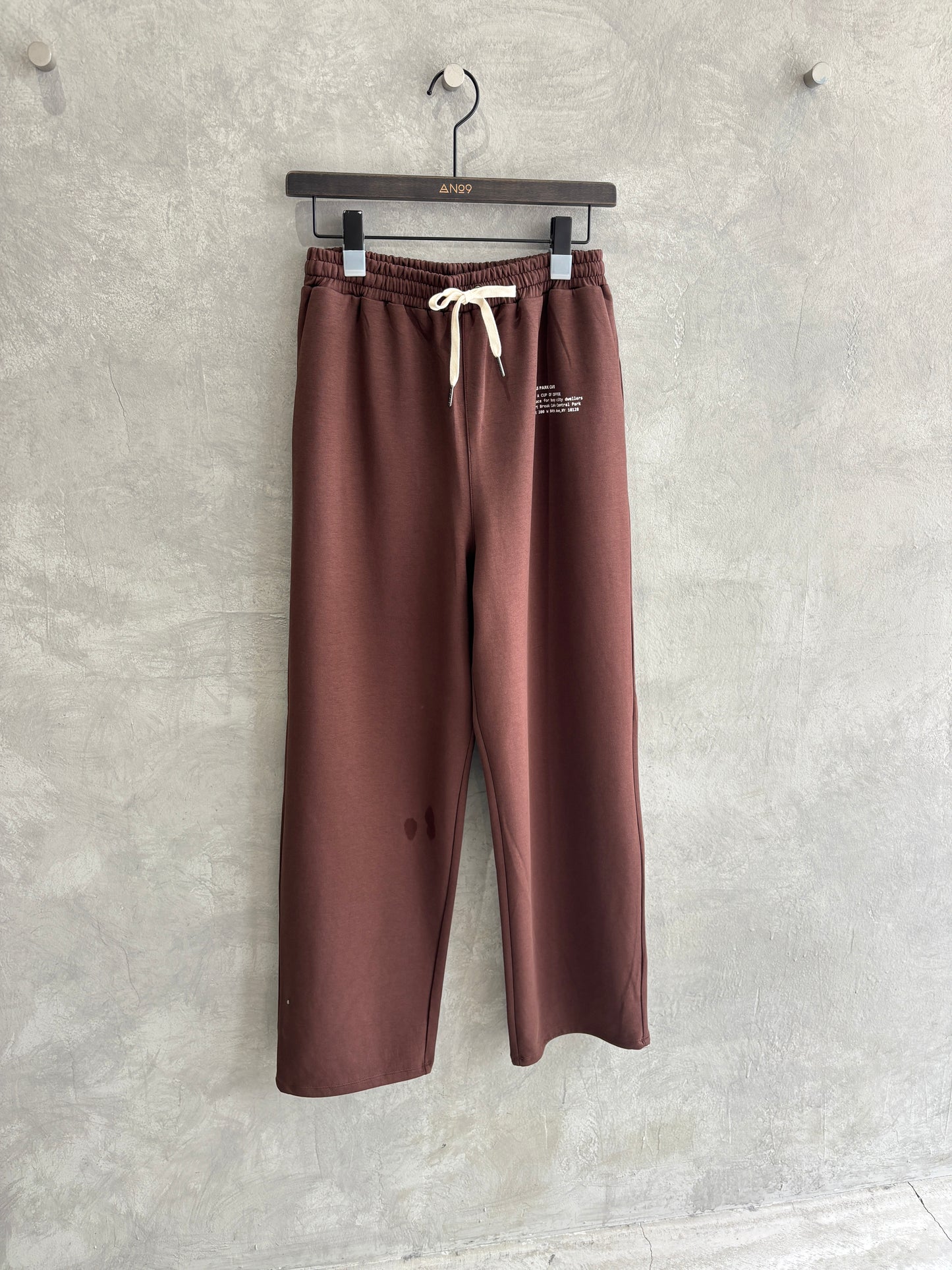 トラックパンツ／Anna Kerry