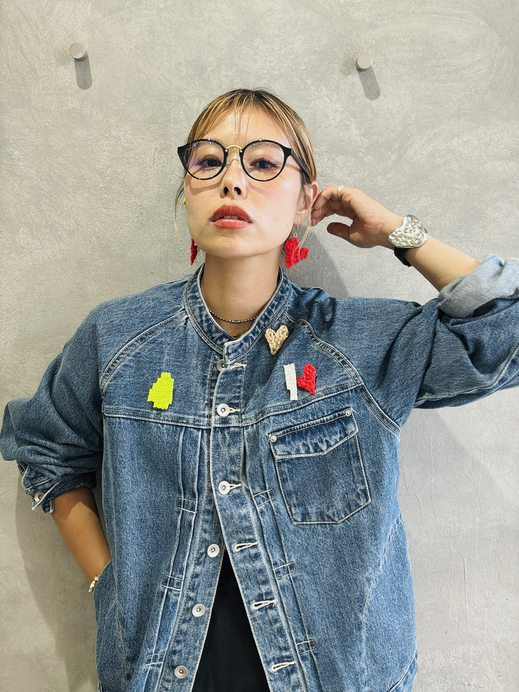 結び屋虹園×No.9コラボ／ハートの揺れるピアス（ピアス・イヤリング）