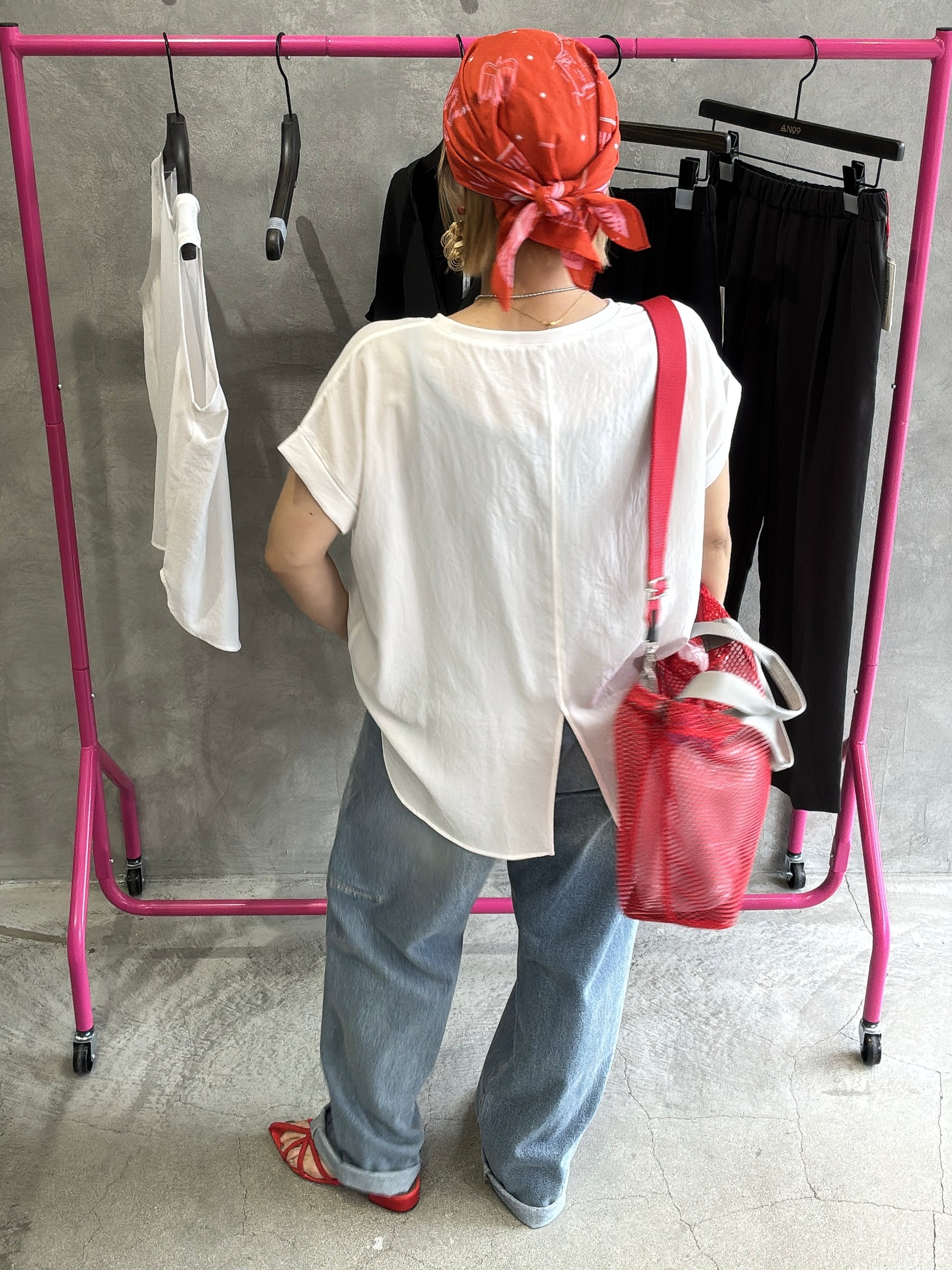 カーブデニムパンツ／38サイズのみ