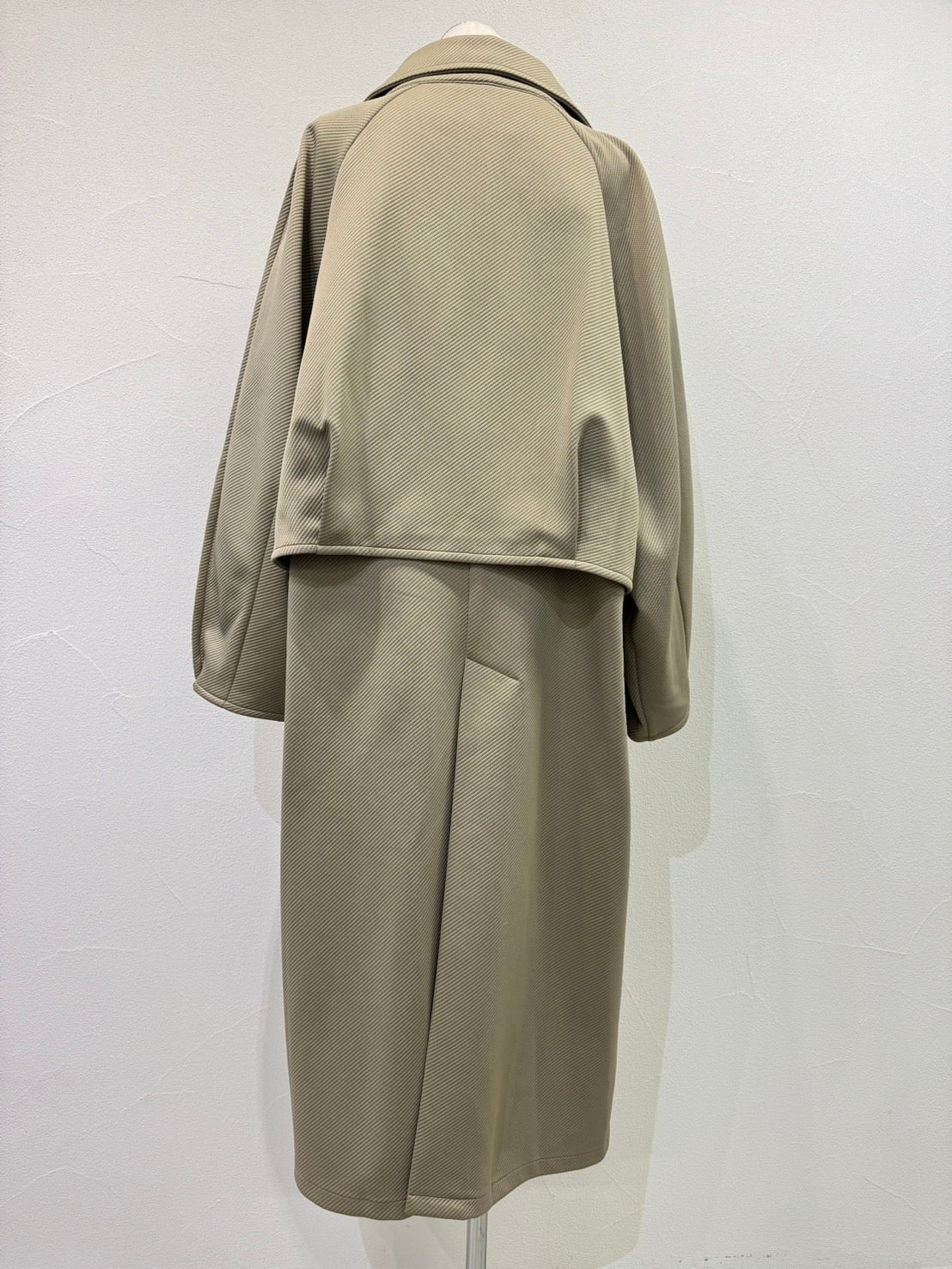 【予約⚡︎販売】ピンスリーブBIGカルゼコート／604511／CYAN tokyo／2026 AW#1