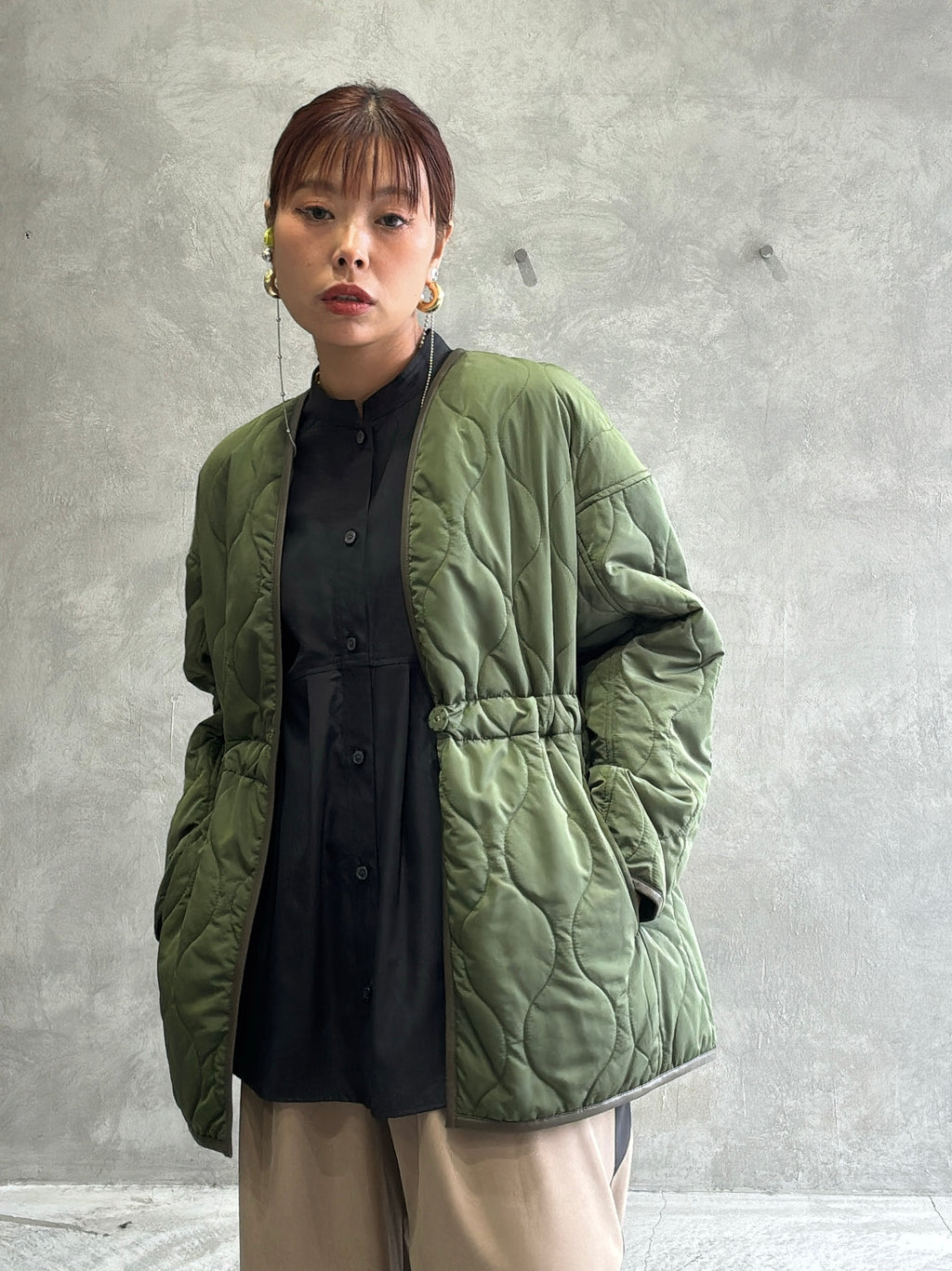 タックフレアーブラウス／trois