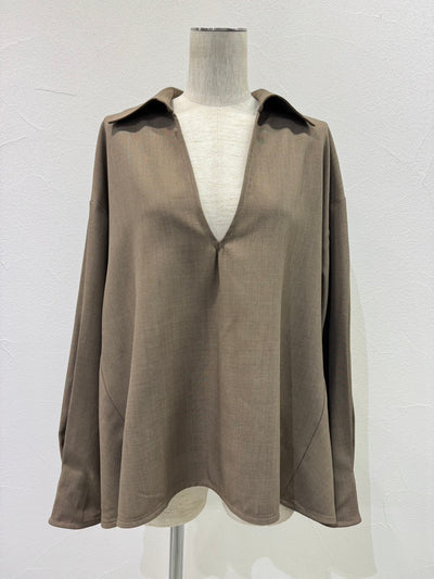 【予約⚡︎販売】バックフレアスキッパープルオーバー／604487／CYAN tokyo／2026 AW#1