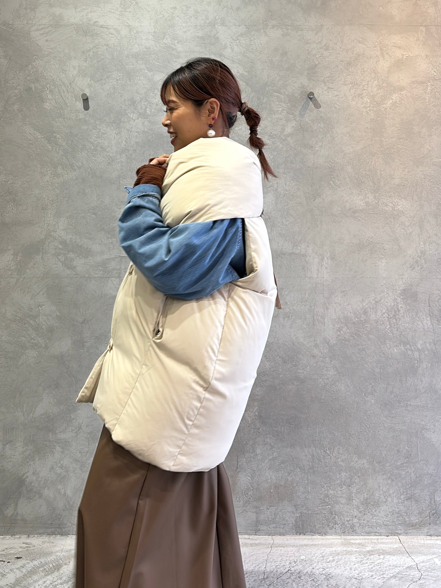 ストールライクダウンベスト／CYAN TOKYO