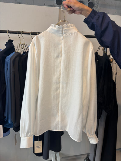 【予約⚡︎販売】オックスフォードフリルシャツ／MG BL - 27013 - S／MARGAUX VINTAGE／2027 PRE SPRING COLLECTION