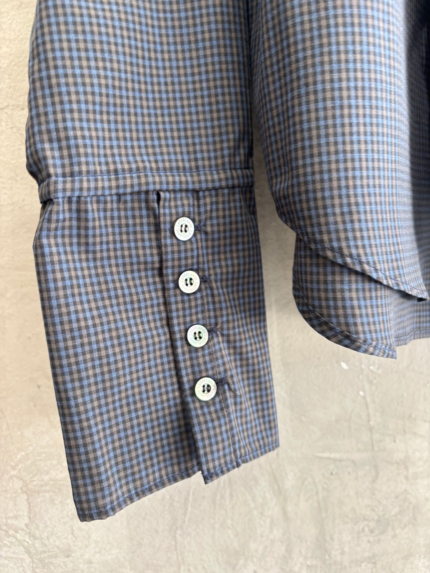 タイ付きチェックシャツ／LE MÉLANGE