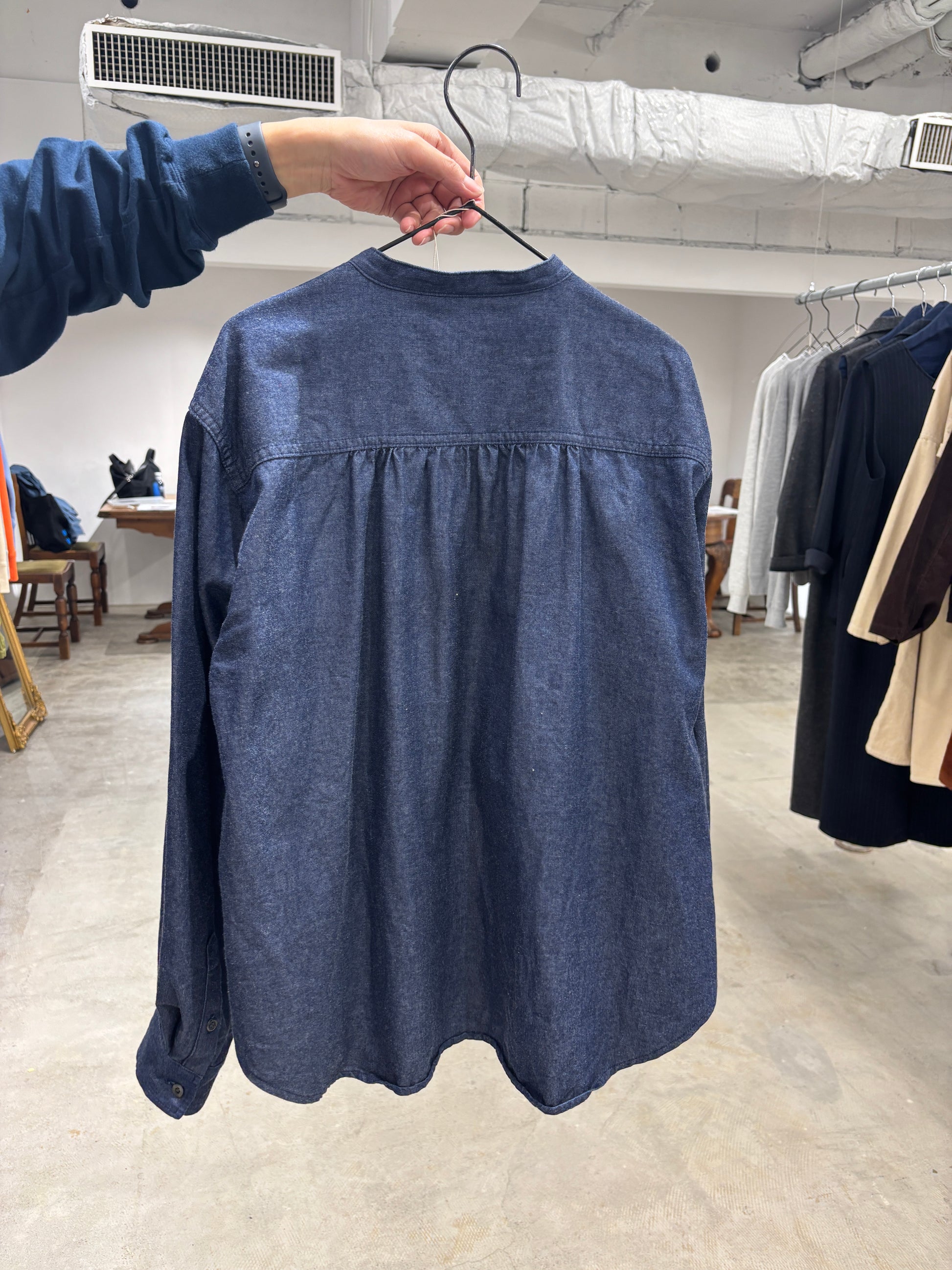 【予約⚡︎販売】スタンドカラーデニムシャツ（スカーフ付き）／#8643203／LE MÉLANGE／2026 AW #1