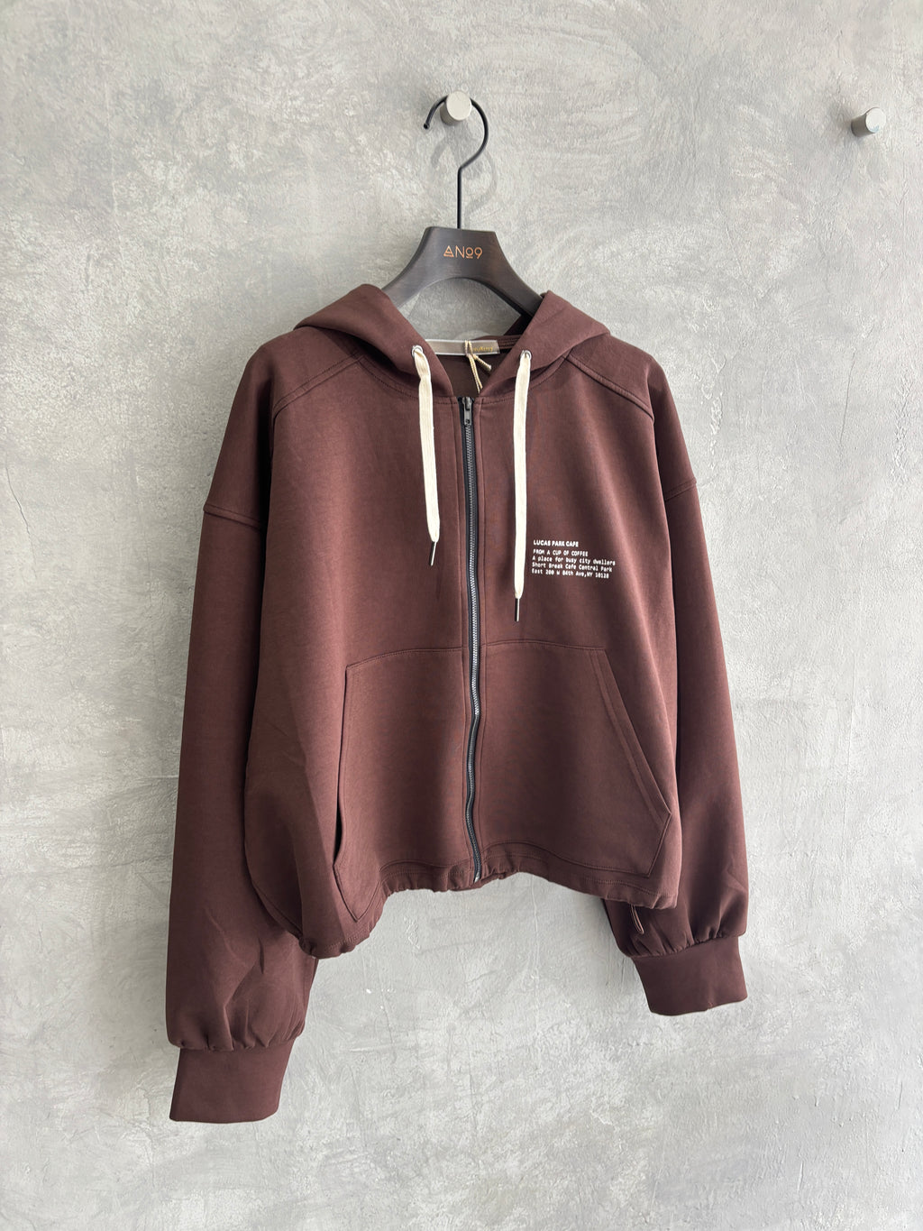 ジップアップパーカー／Anna Kerry