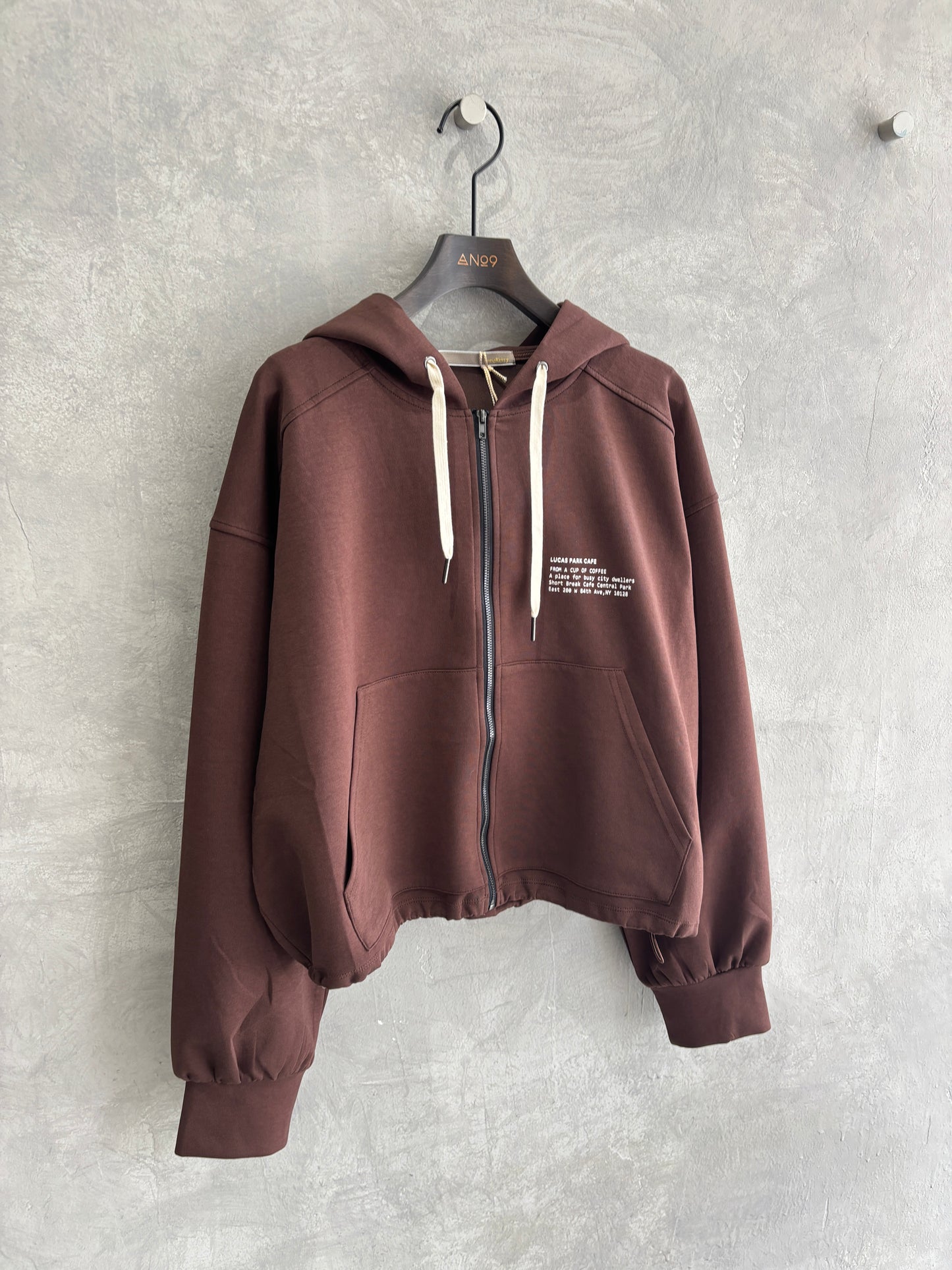 ジップアップパーカー／Anna Kerry