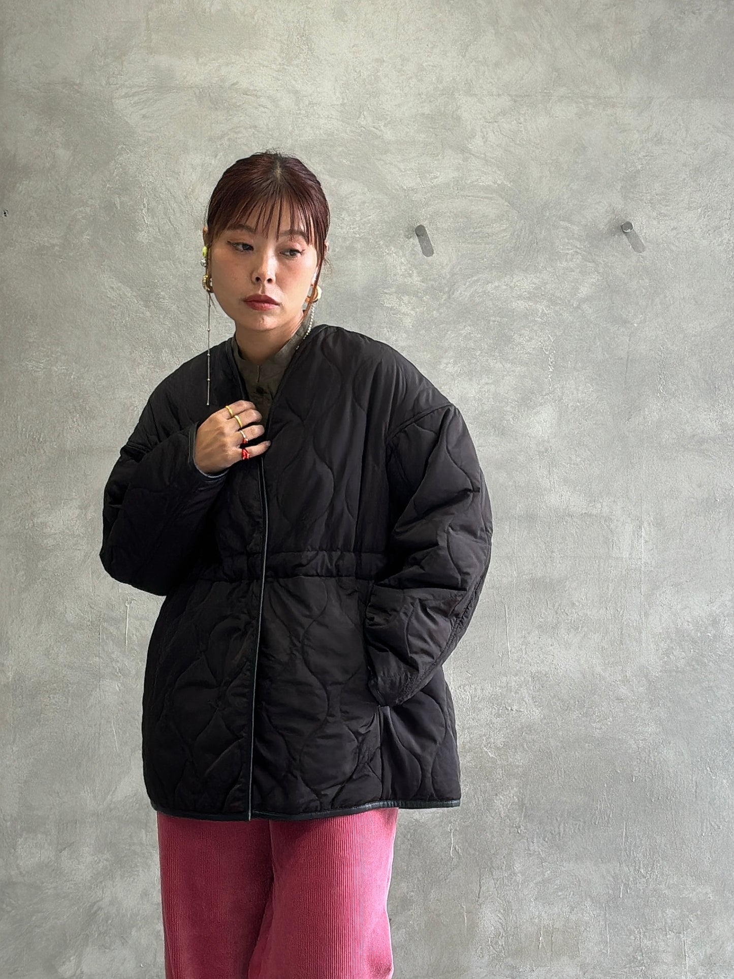 キルティングVネックショートコート／trois