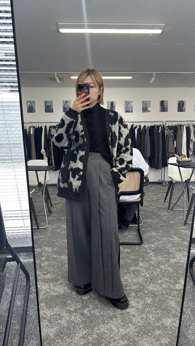 【予約⚡︎販売】エンドタックワイドパンツ／607527／CYAN tokyo／2026 AW#2