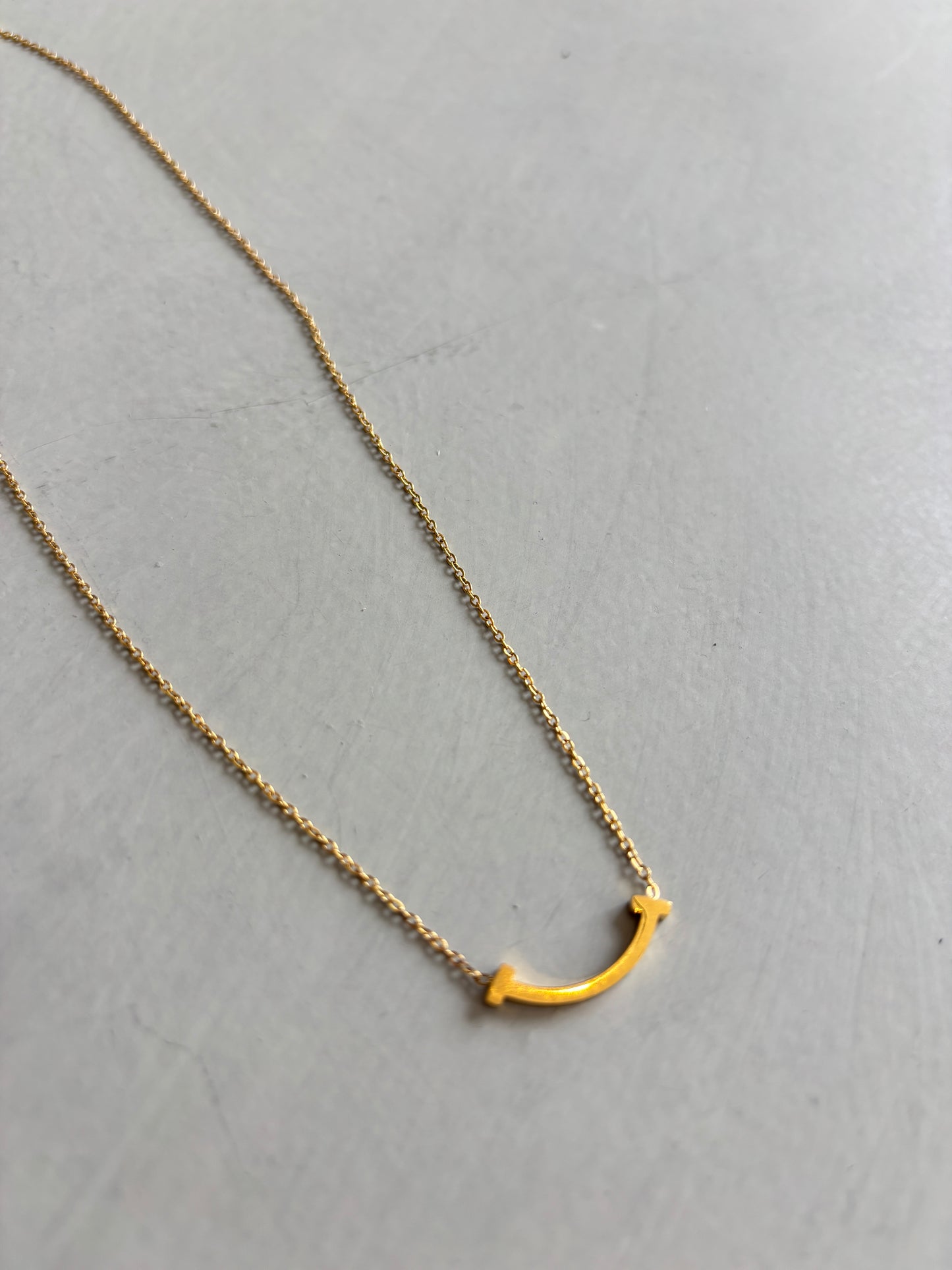 スマイリングマウスネックレス