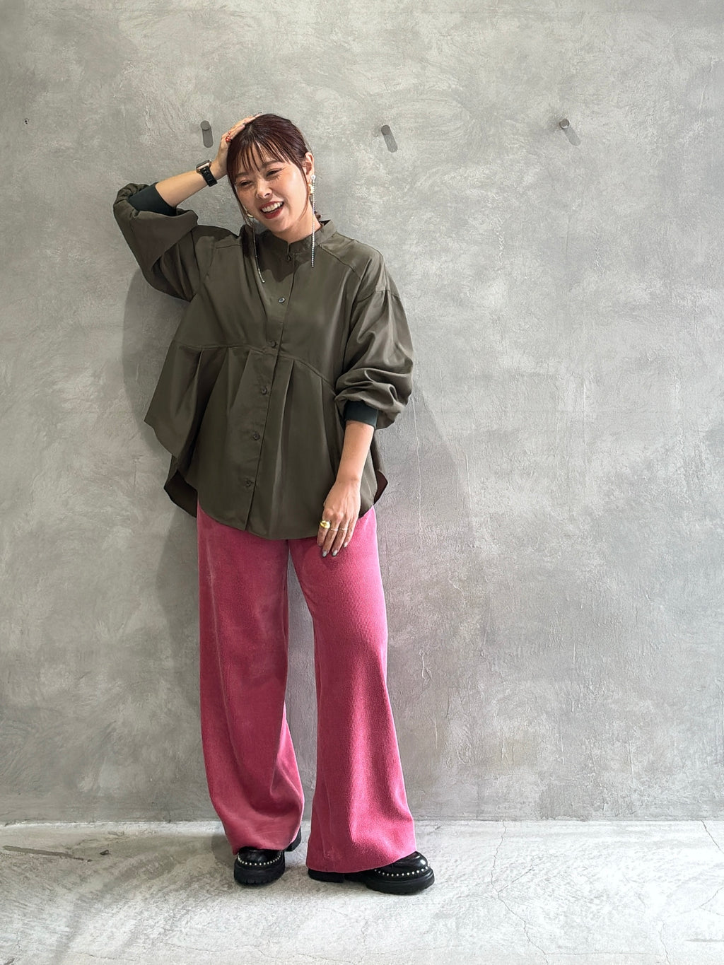 タックフレアーブラウス／trois