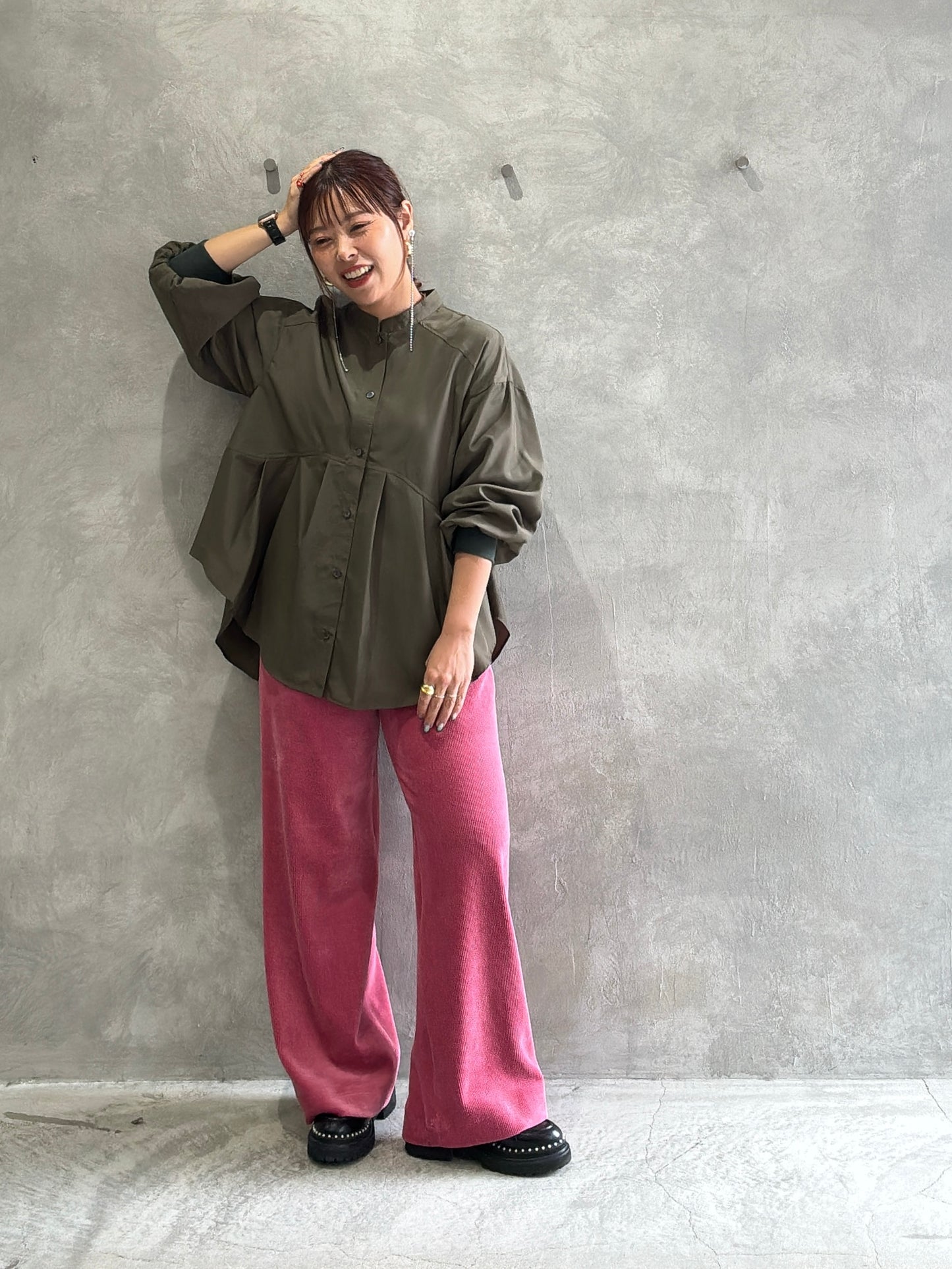 タックフレアーブラウス／trois