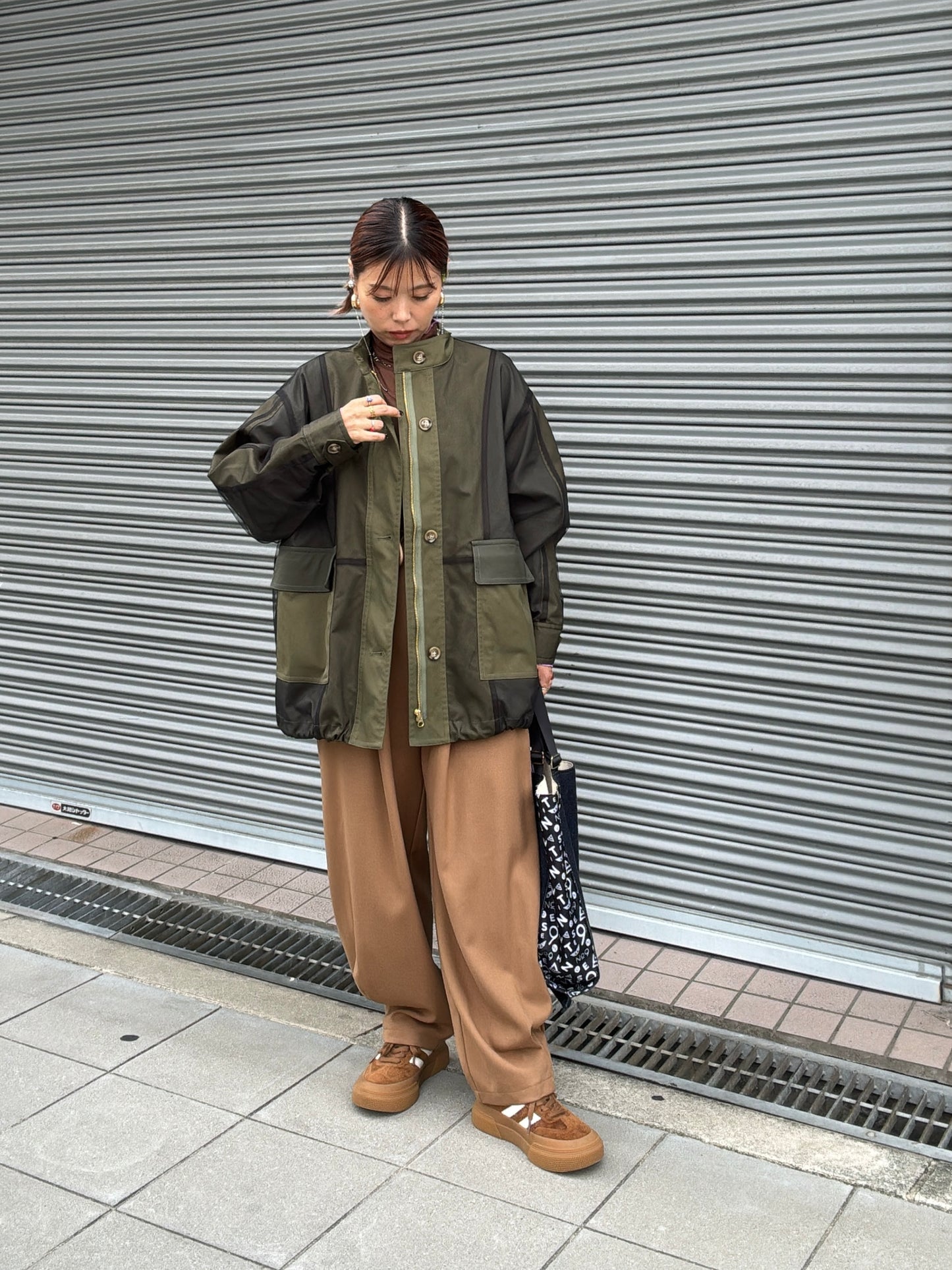 3Dポケットヘムタックワイド／CYAN tokyo