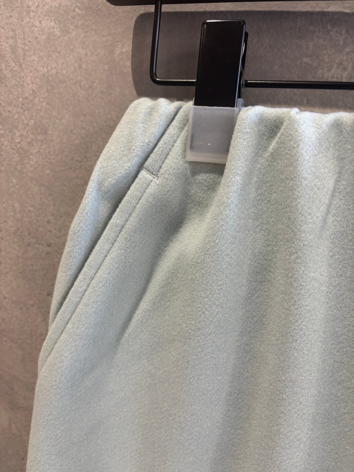 ウーリージャージスカート／Dignite collier