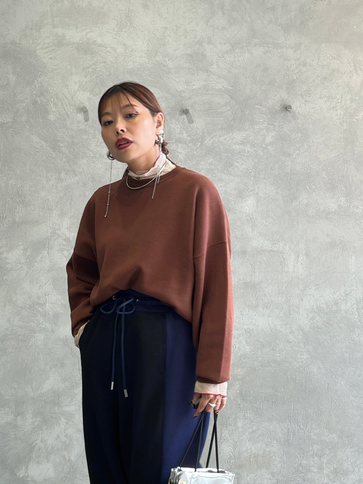 ショート丈ドルマンライクプルオーバーニット／LE MÉLANGE