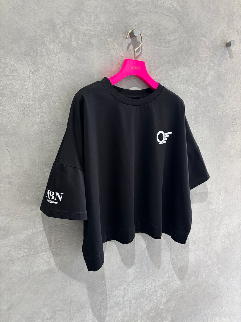 ショート丈ドライタッチTシャツ／No.9-the Nines-