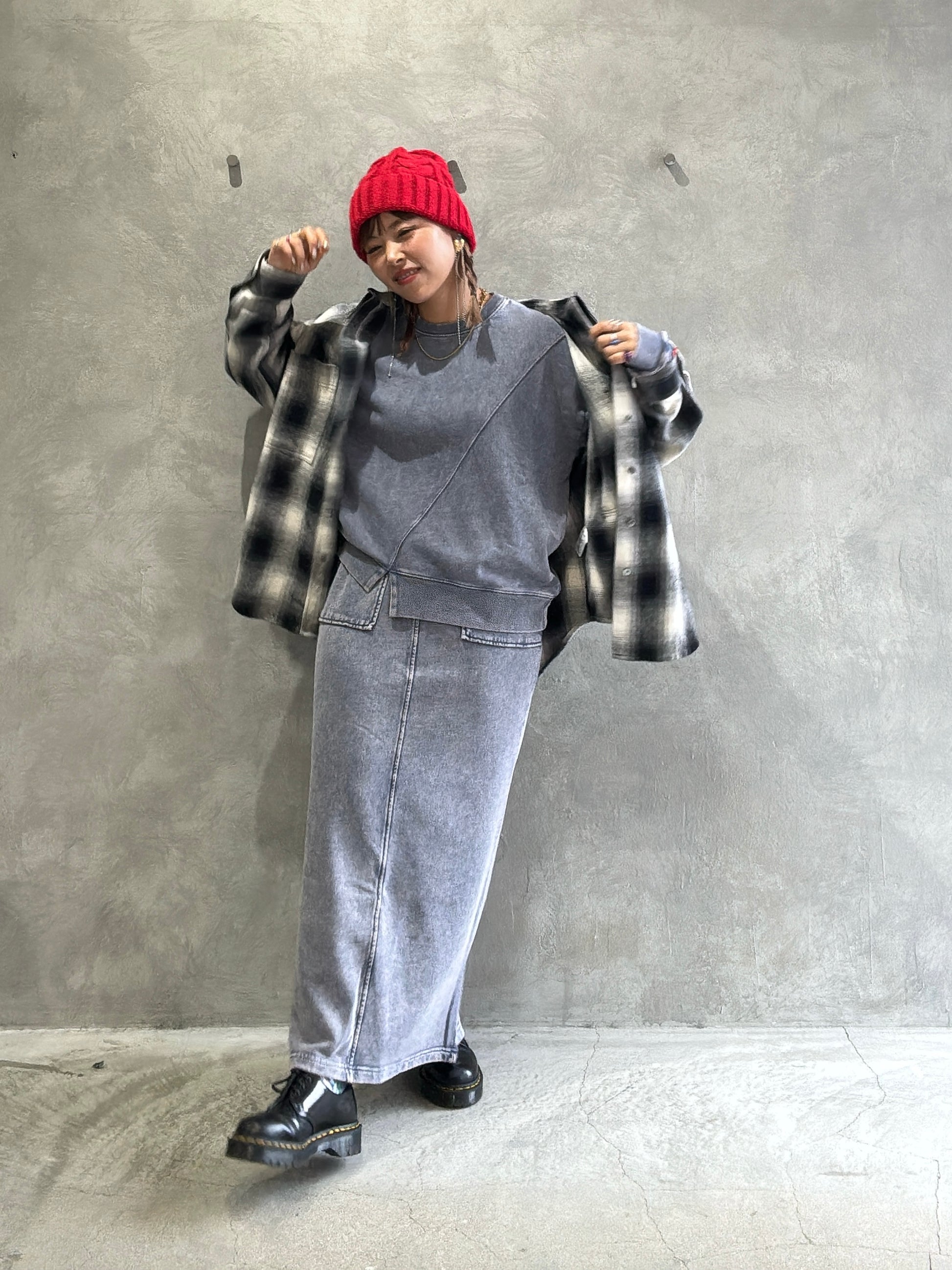 【再入荷】ピグメントプルオーバースウェット