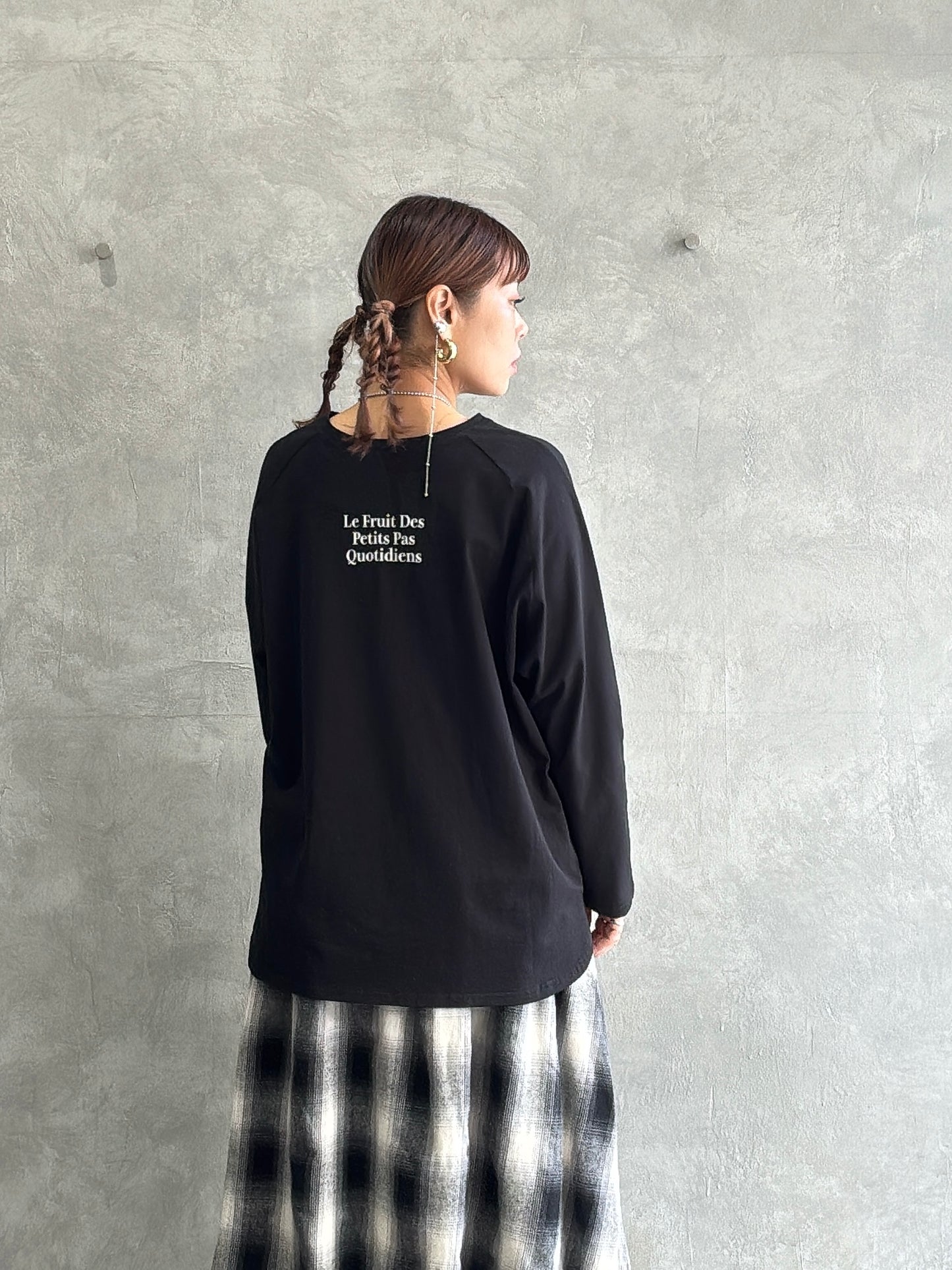 【再入荷】2way（DOG & LOGO）プリントカットソー／Dignite collier