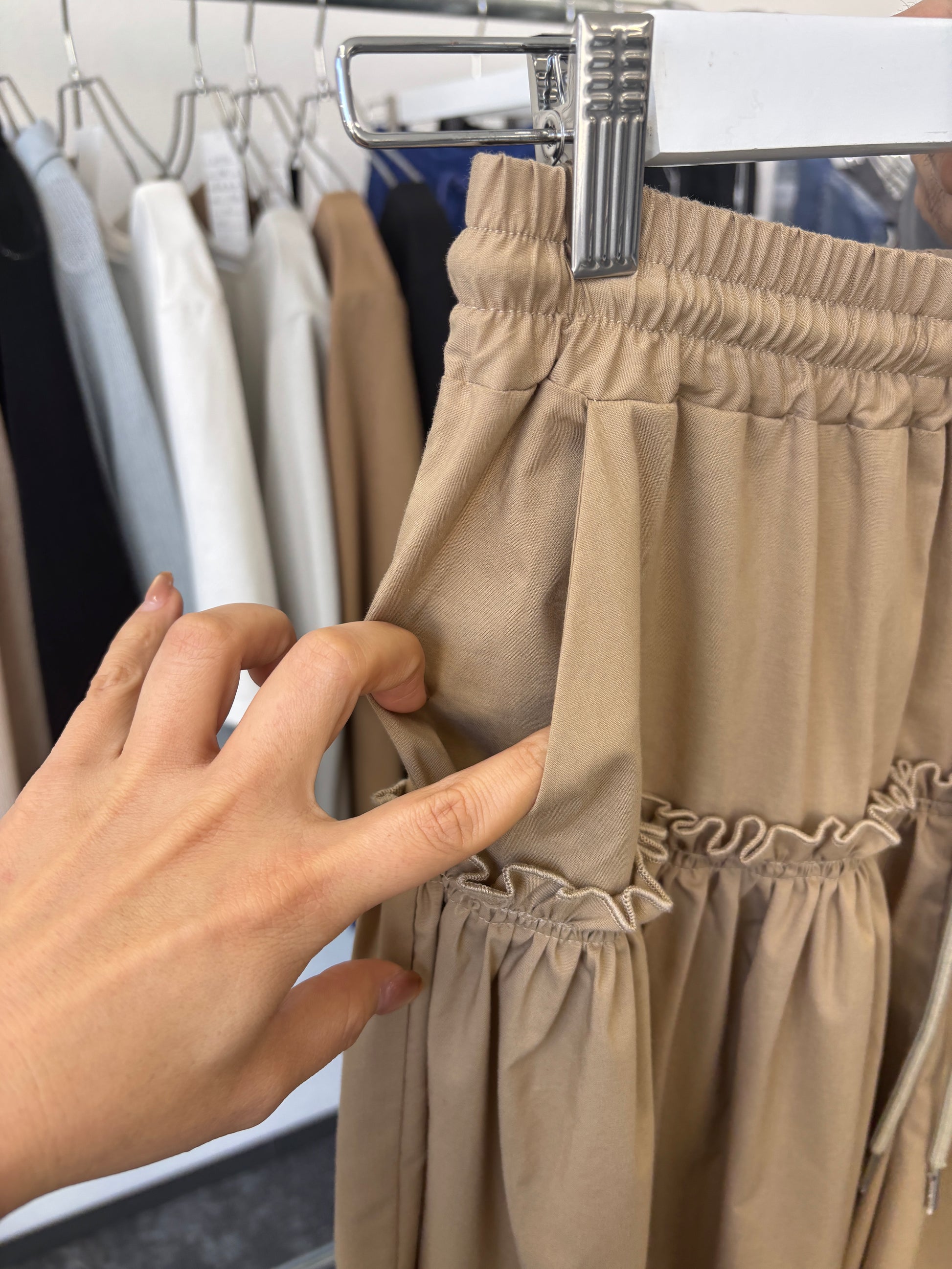 【予約販売】フリルギャザーバギーパンツ／601456／CYAN tokyo／2026 SS#2