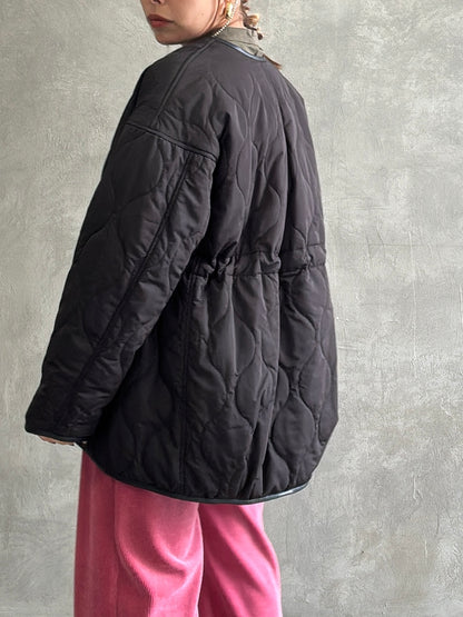 キルティングVネックショートコート／trois