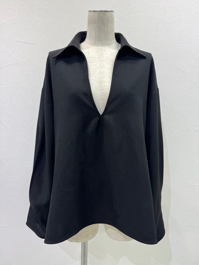 【予約⚡︎販売】バックフレアスキッパープルオーバー／604487／CYAN tokyo／2026 AW#1