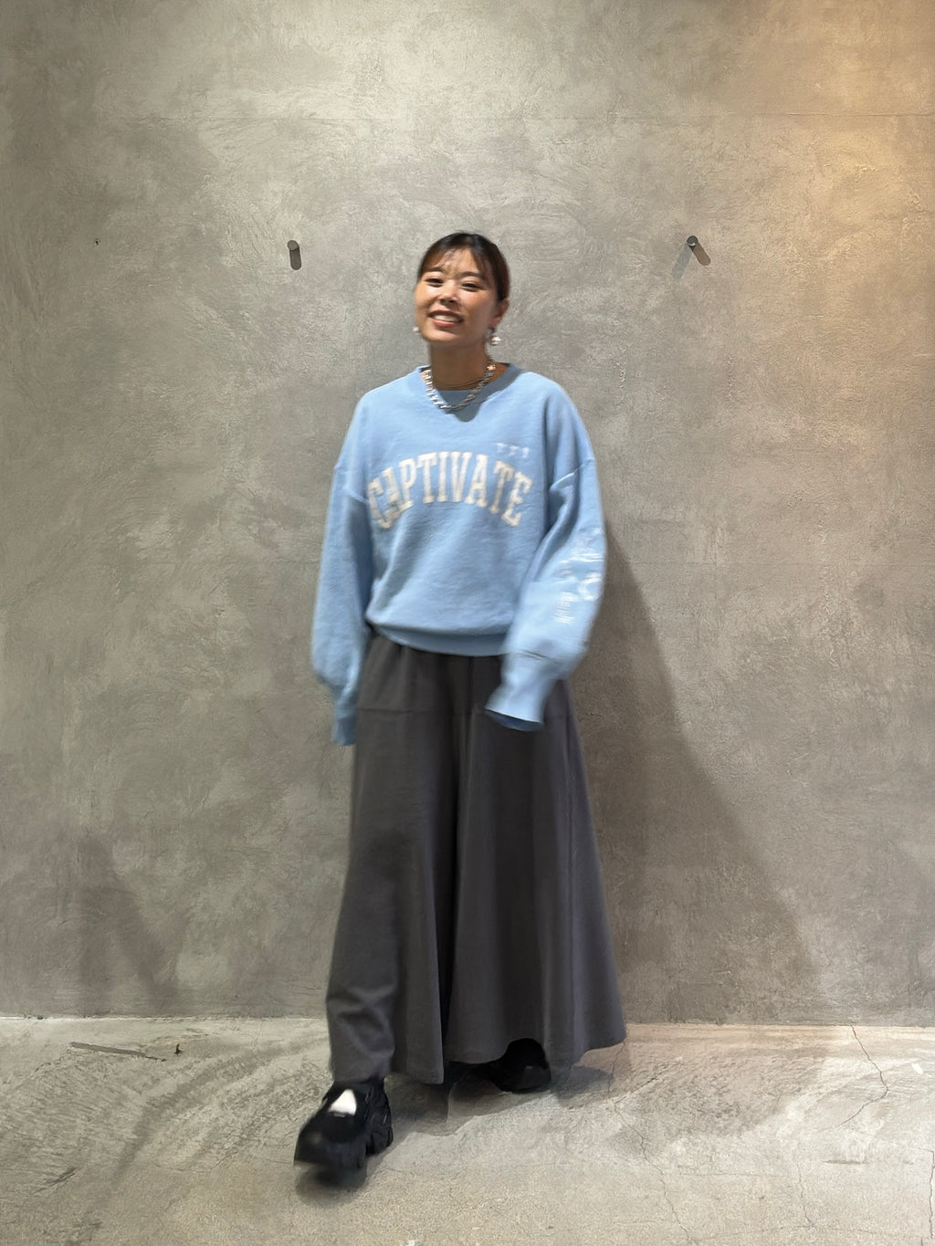 スウェットライク刺繍ニット／palm RICHE