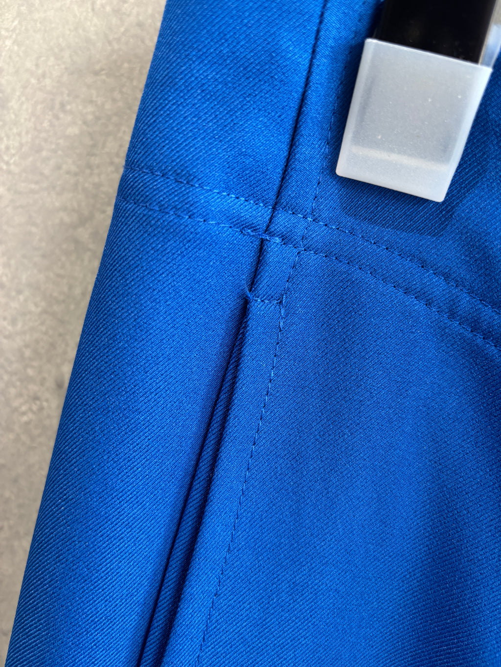 スリムカーブカラーパンツ／No.9-the Nines-