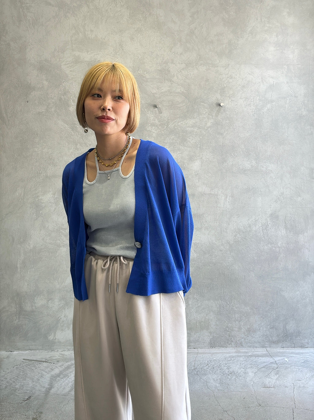 受付終了【週末限定⭐︎予約販売】ホルターデザインノースリーブ／VERSEAU