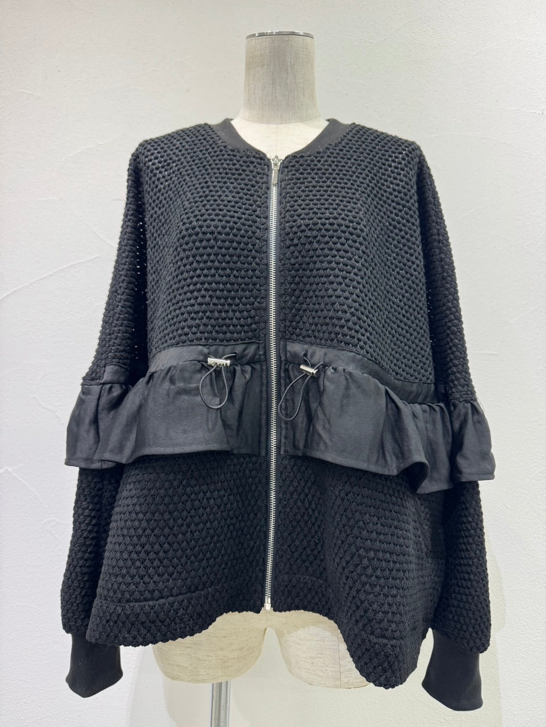 【予約⚡︎販売】BIGワッフルフリルブルゾン／604503／CYAN tokyo／2026 AW#1