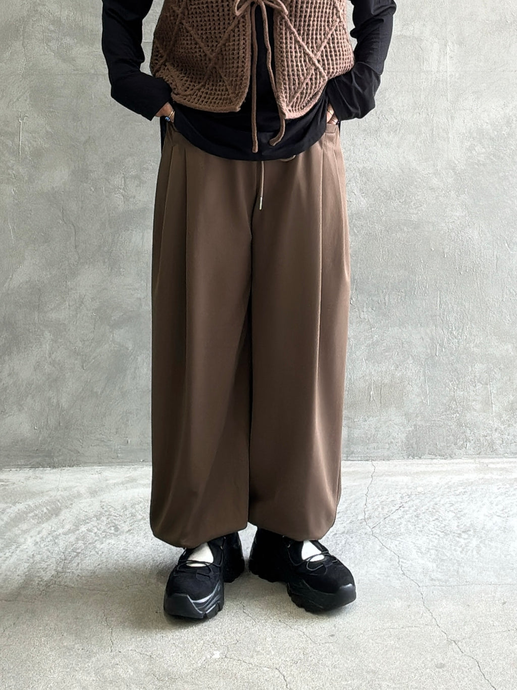 【再入荷】タックポケットジャージジョガーパンツ／CYAN TOKYO